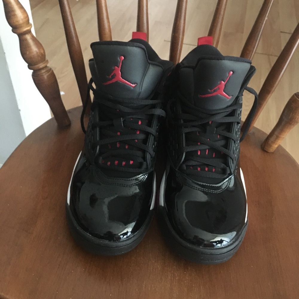 Jordan Maxin 200 size 10.5